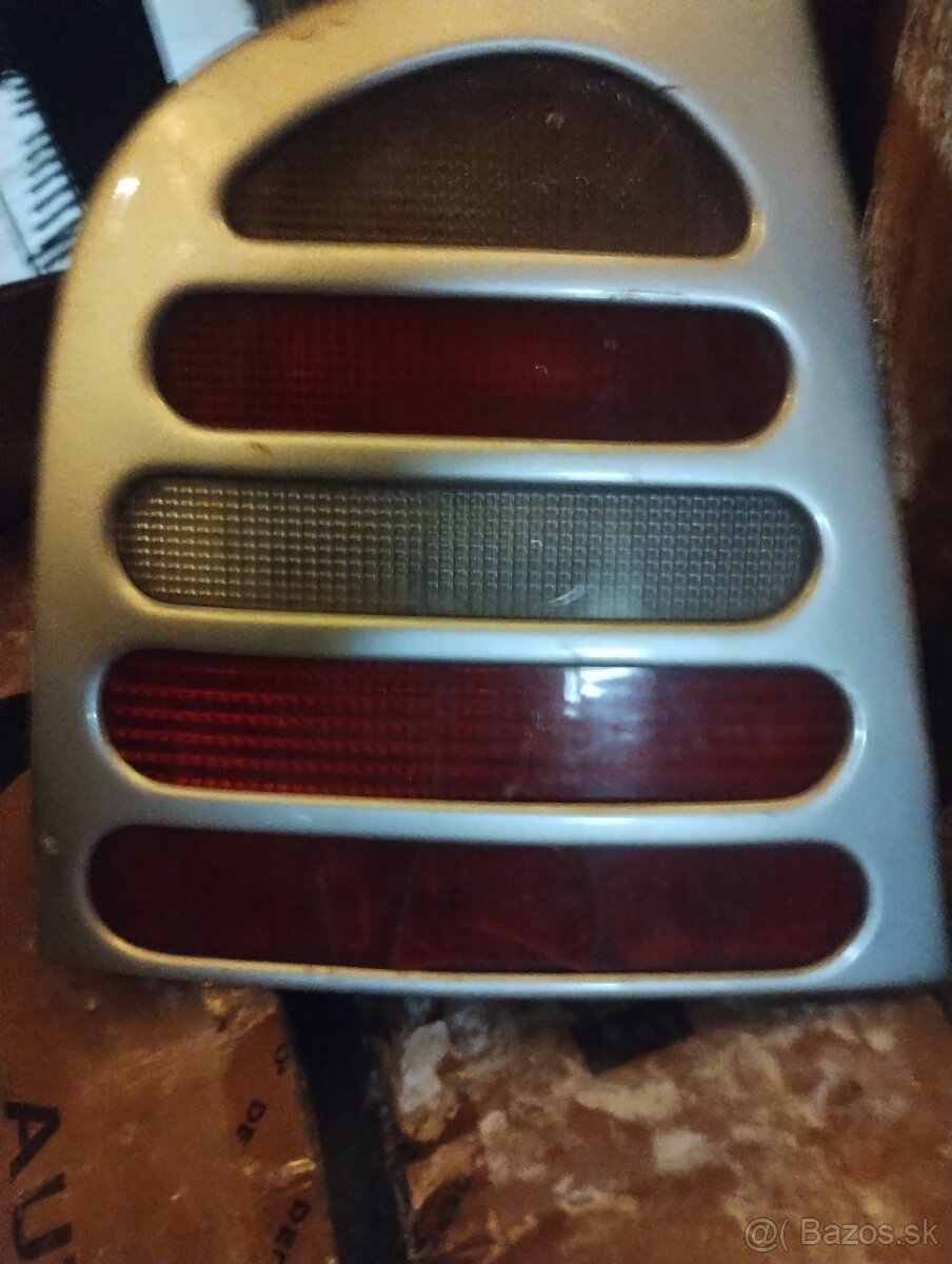 Zadné svetlá Octavia 1 - 4