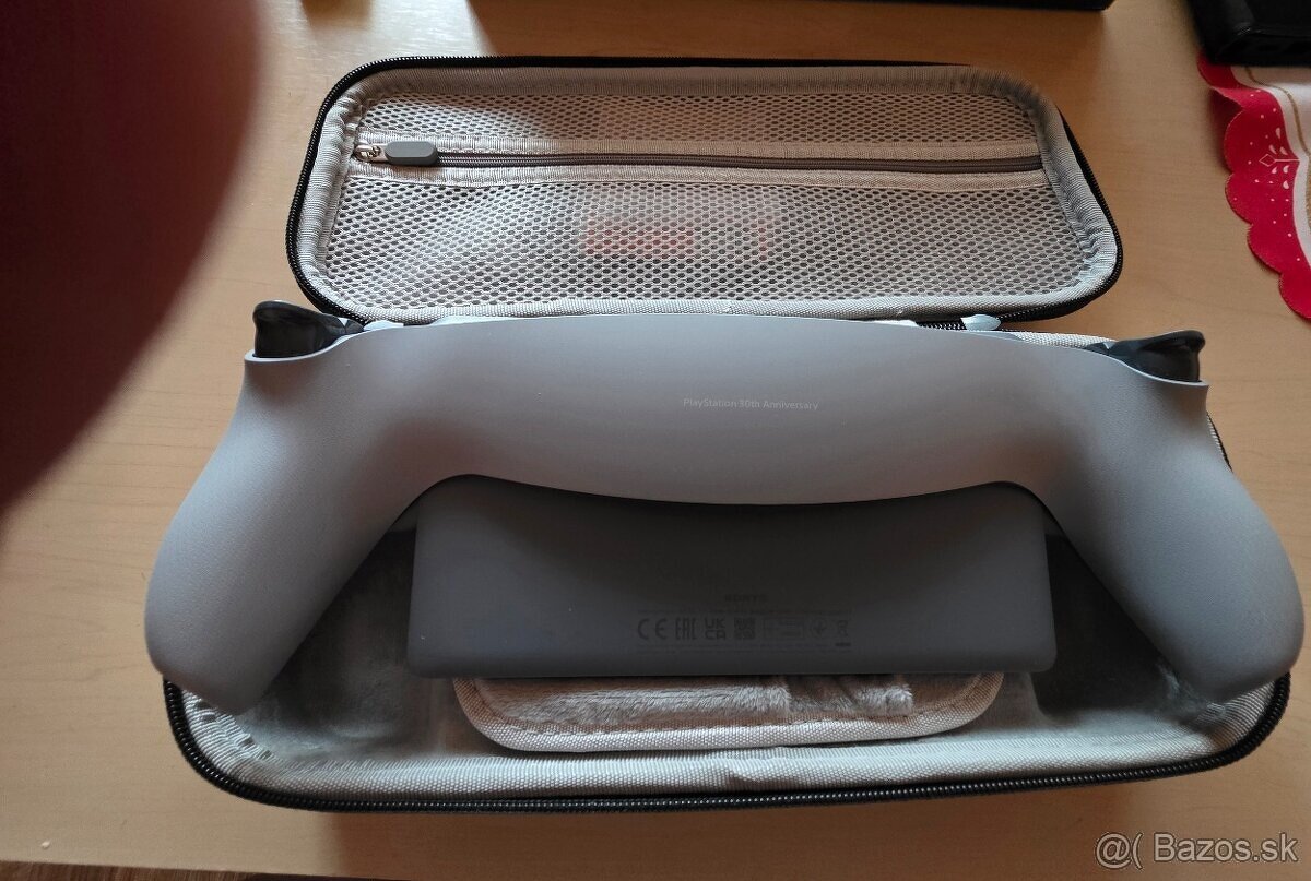 Sony playstation portal - 4