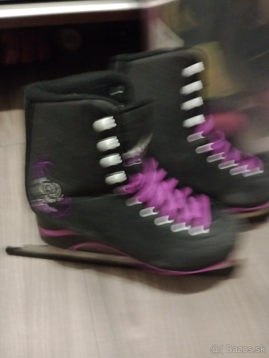 Predám dievčenské korčule - 4