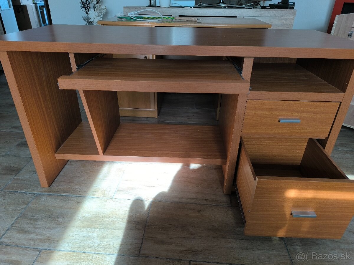 Predám pracovný stôl - 4