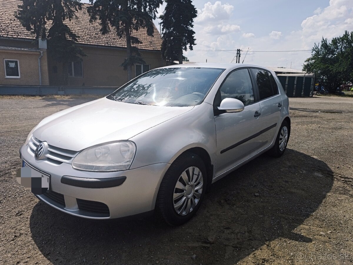 VW GOLF V 1.4 benzín 55 kw - 4