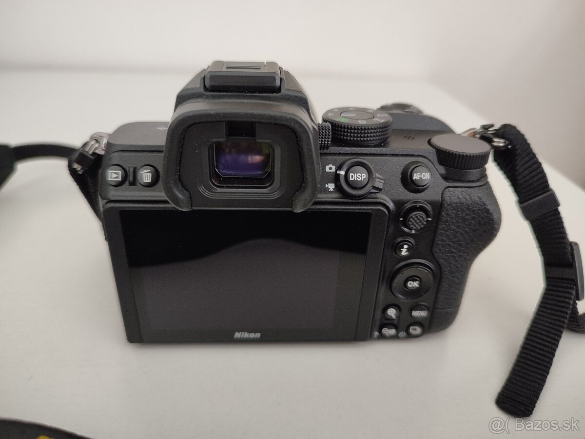Nikon Z5 + 24-200 - 4