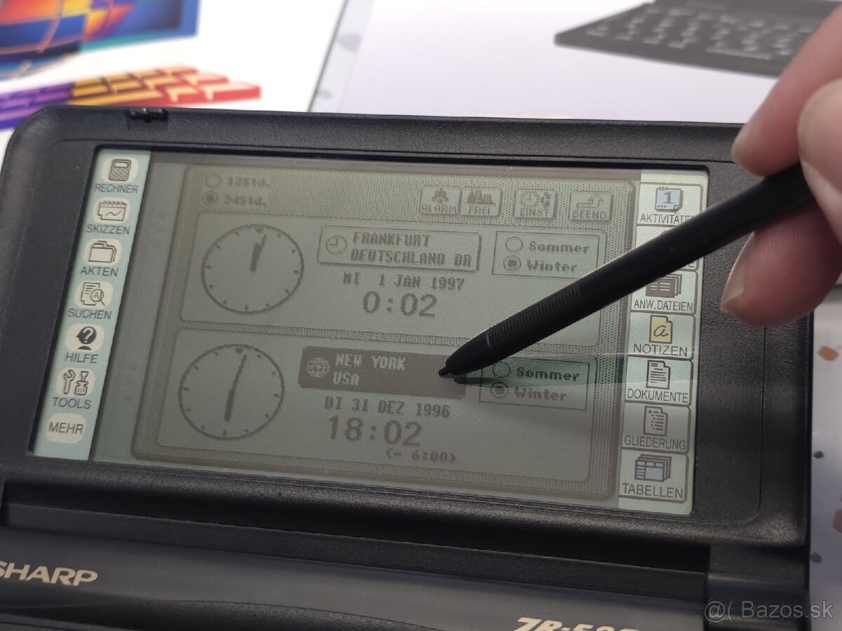 vintage digitálny organizér (PDA) Sharp Zaurus ZR-5800 - 4