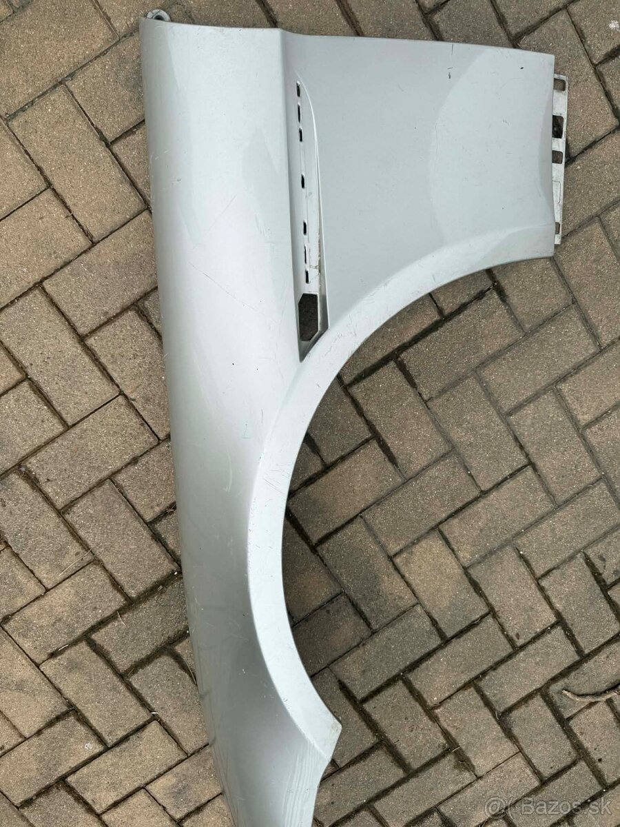 Blatník BMW E63/64 - 4