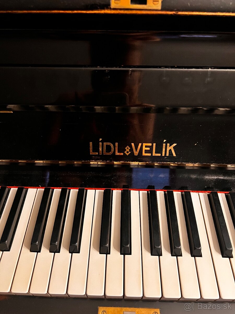 Klavír - 4
