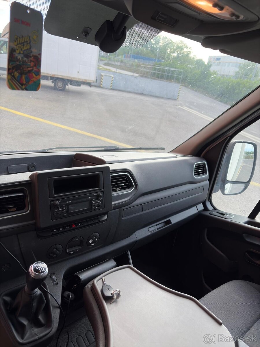 RENAULT MASTER - 4