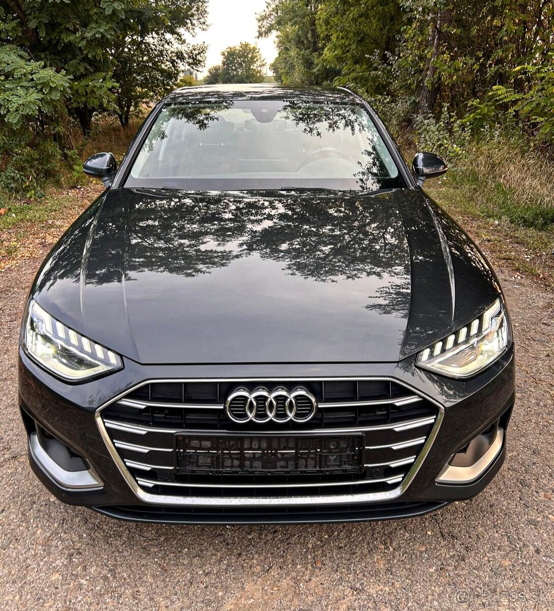 Audi A4 Advance 30 2.0 TDI S tronic Facelift r.v. 2021 SEDAN - 4