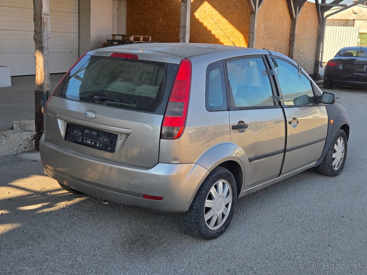 Rozpredám na diely _ Ford fiesta 1.4 benzín - 4