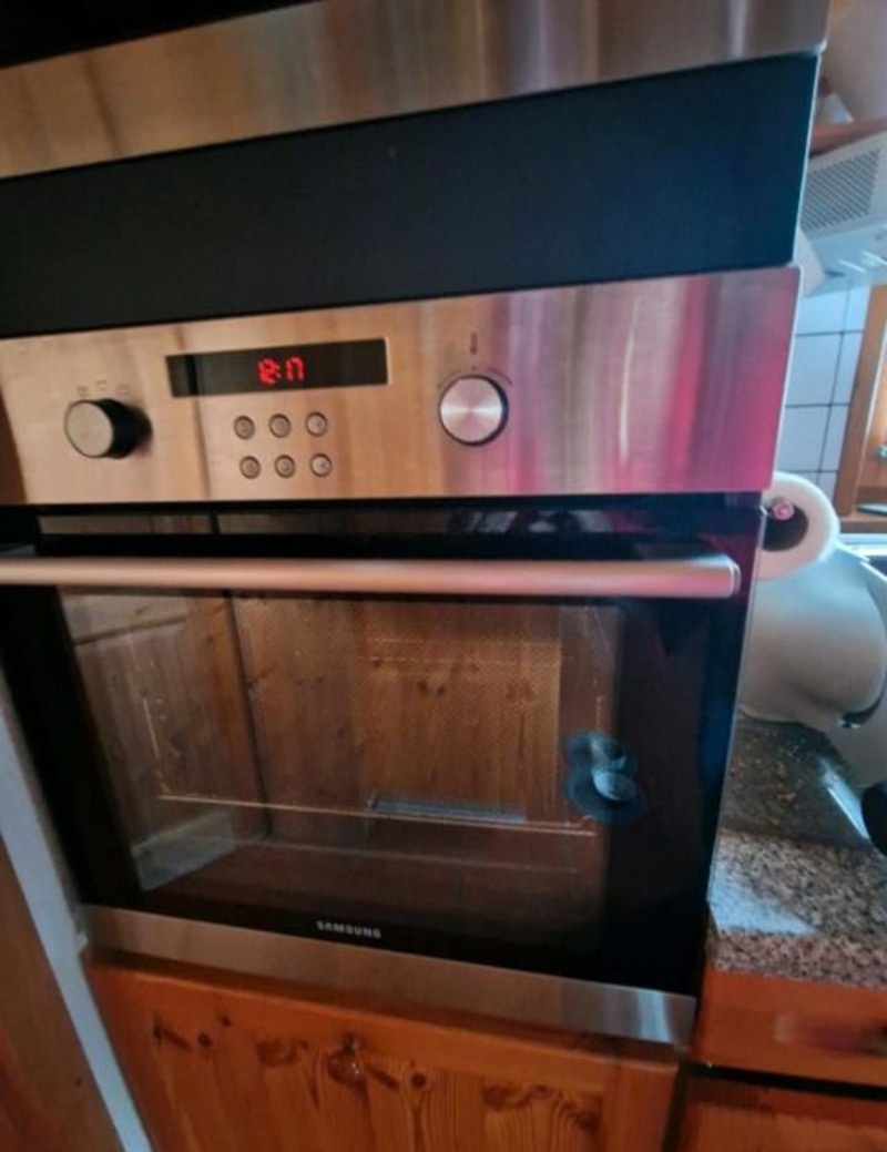 Velká kuchyně z masivu se spotřebiči, 5399 - 4