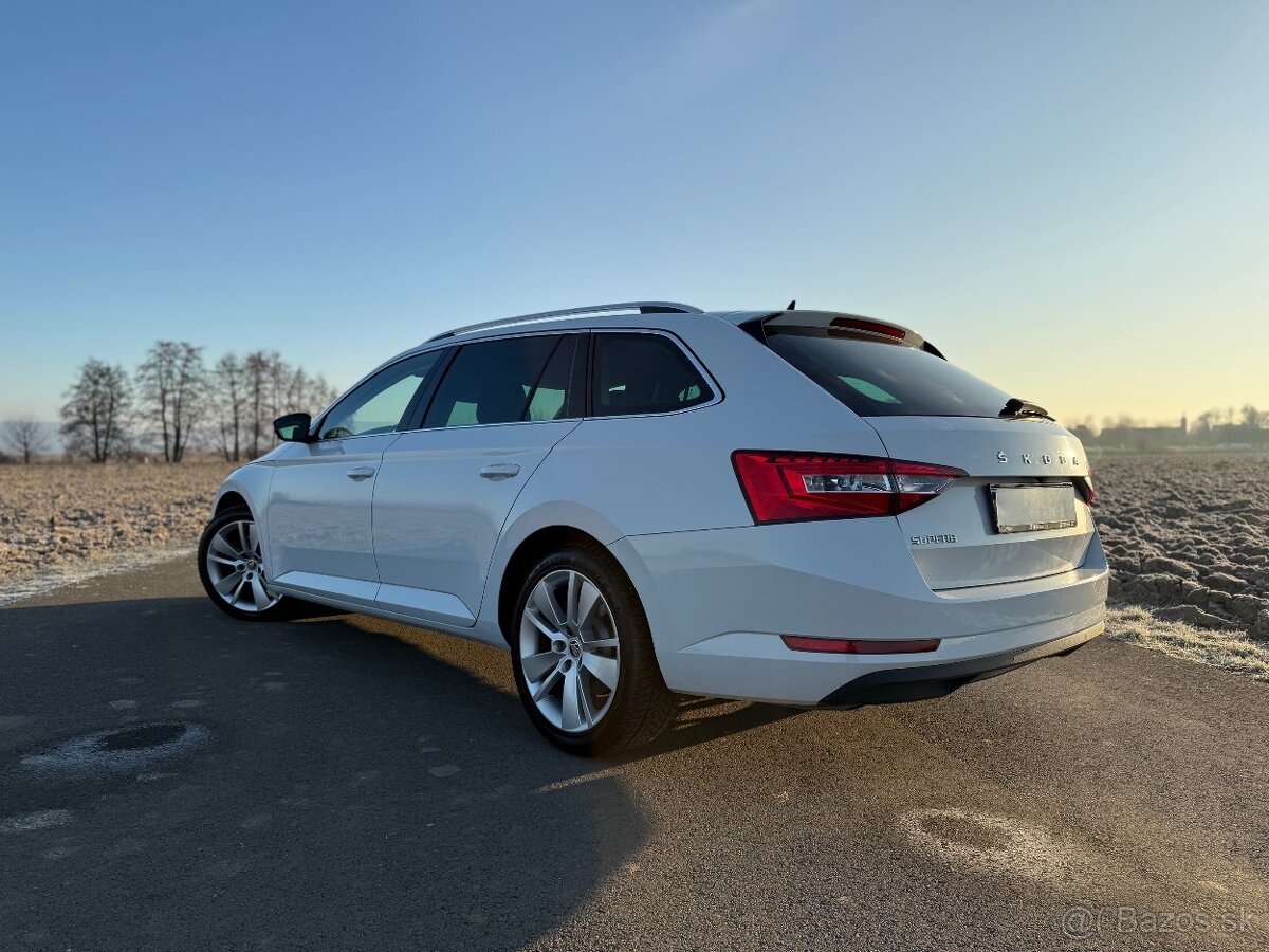 Superb Combi 2.0TDI DSG 58tis km DPH ČR FACELIFT, KAMERA,ACC - 4