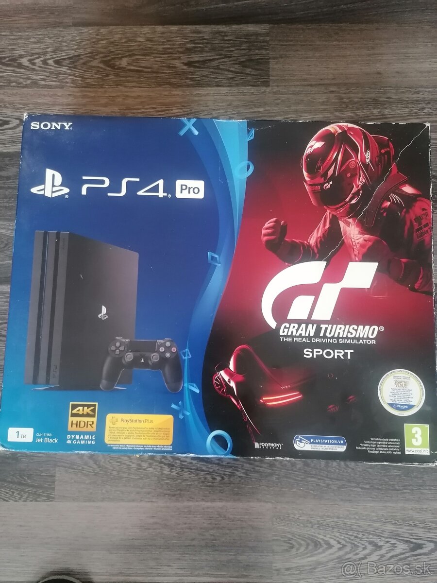 Predám PS4 pro - 4