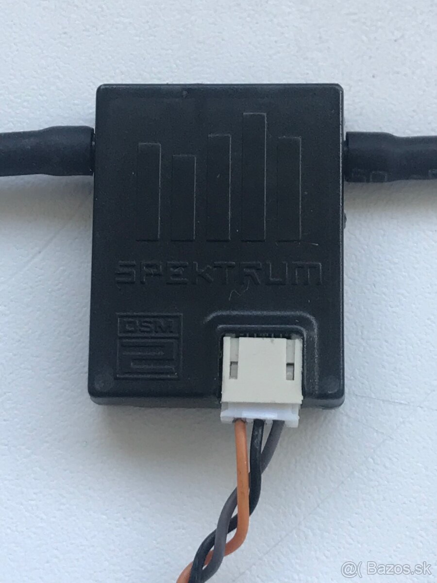Spektrum přijímač AR9000 DSM2 + 2 x satelit - 4