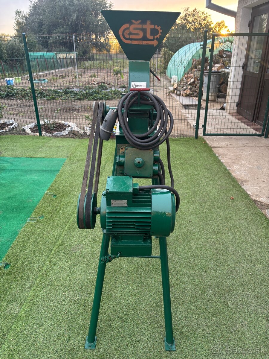 Šrotovník ŠK 150. - 4