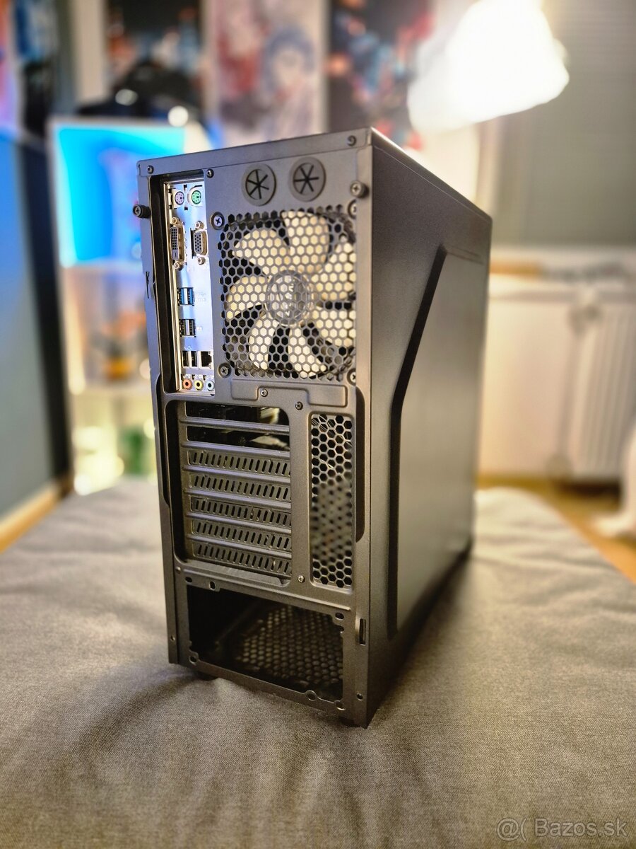 PC i5 + Zalmac skriňa - 4