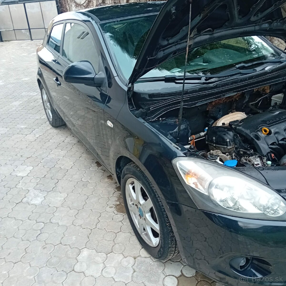 Predám Kia CEED 1.4 Benzin - 4