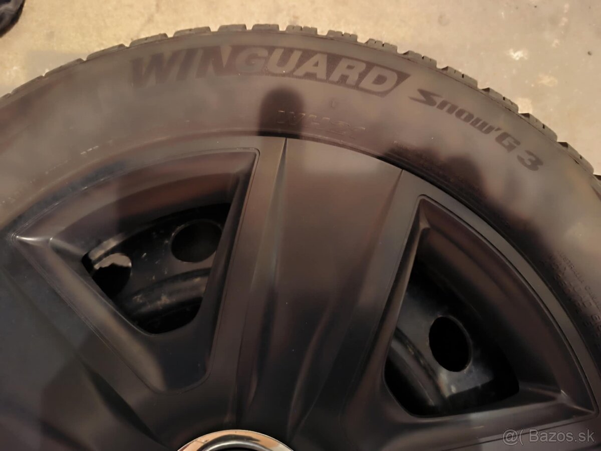 Predám zimné pneu Toyota Auris - 4