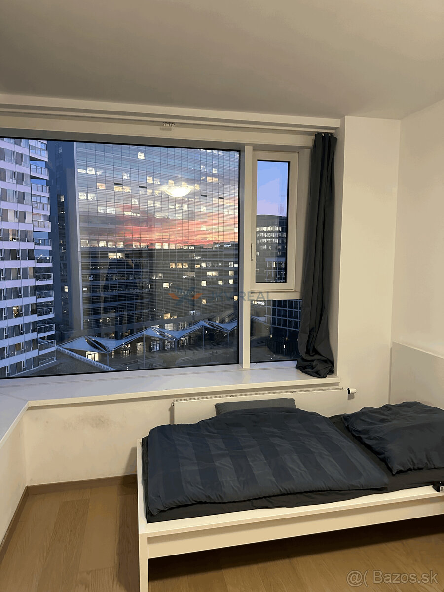 JKVreal ponúka na predaj jedinečný, plne zariadený 3-izbový - 4