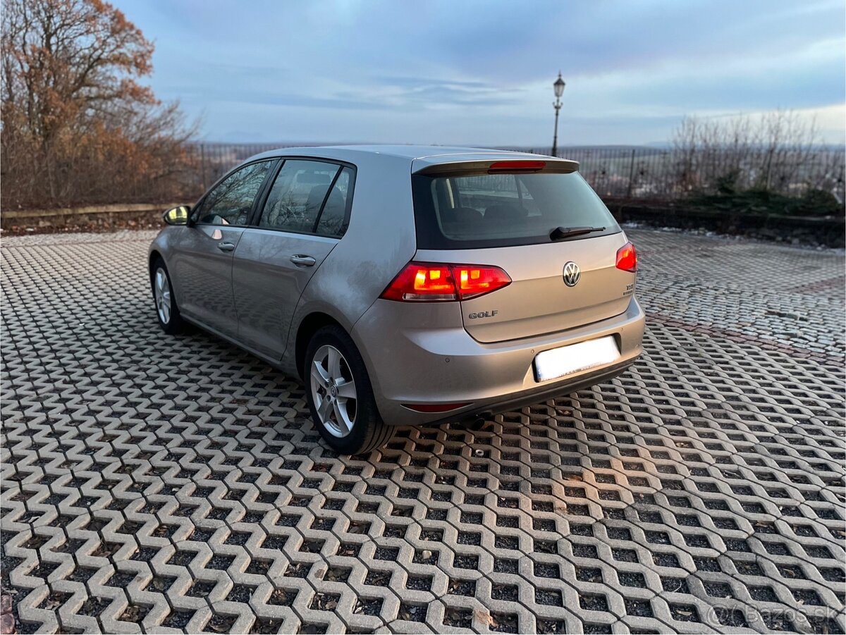 Volkswagen Golf 1.2TSI Bluemotion - 4