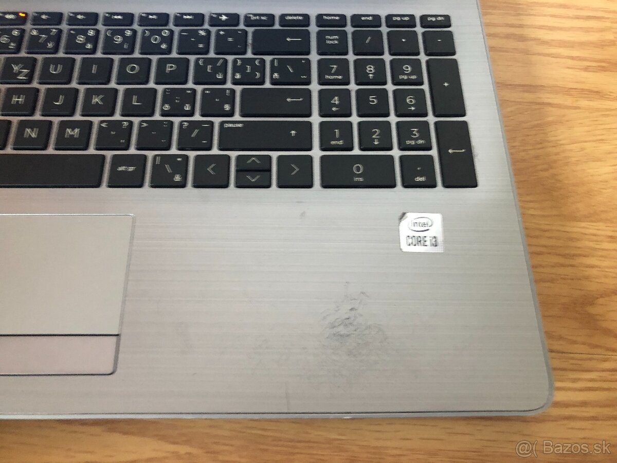 ✅Pracovný notebook HP 250 G7 - 4