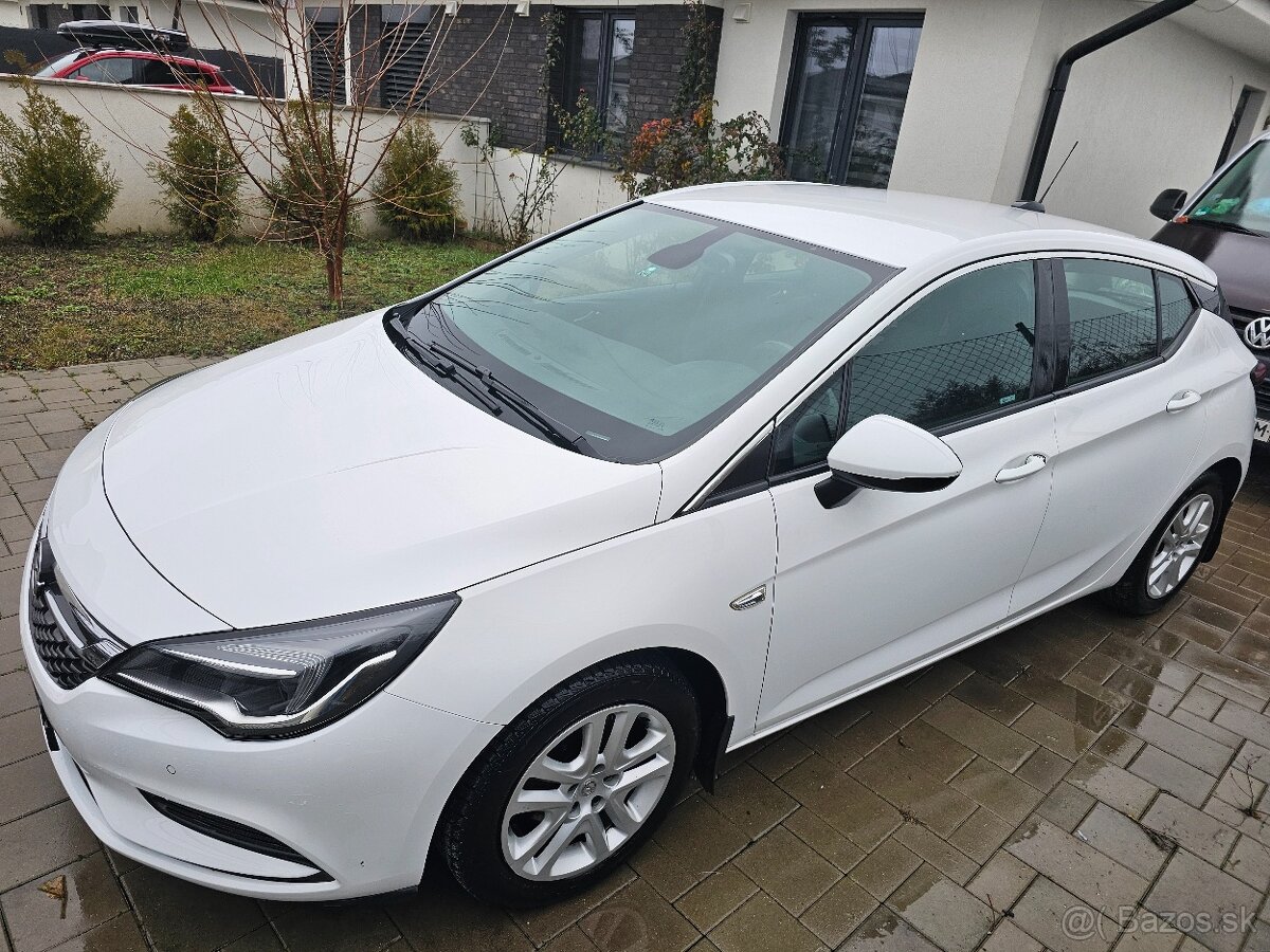 Opel Astra 2017 - 4