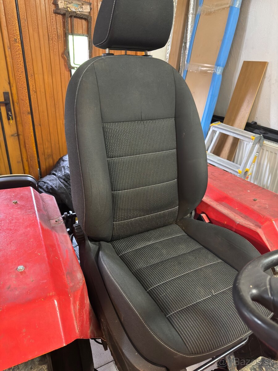 Malotraktor Škoda Taz 1500 - 4