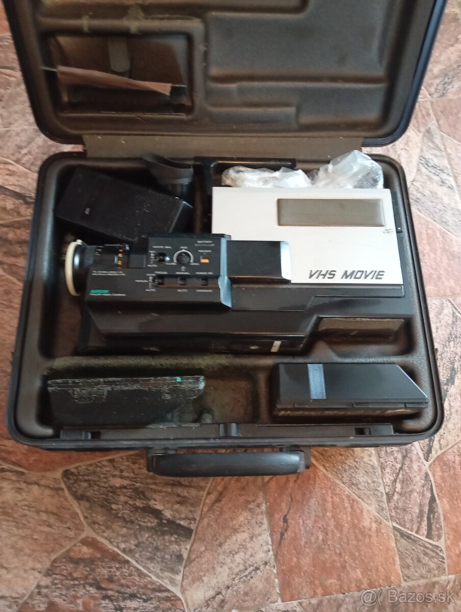 Pisacue stroje, kalkulačka, kamera - 4