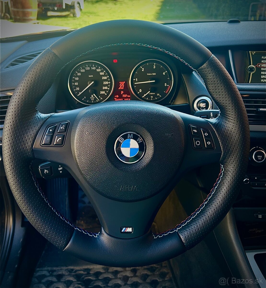 BMW X1 E84 18d Sdrive - 4