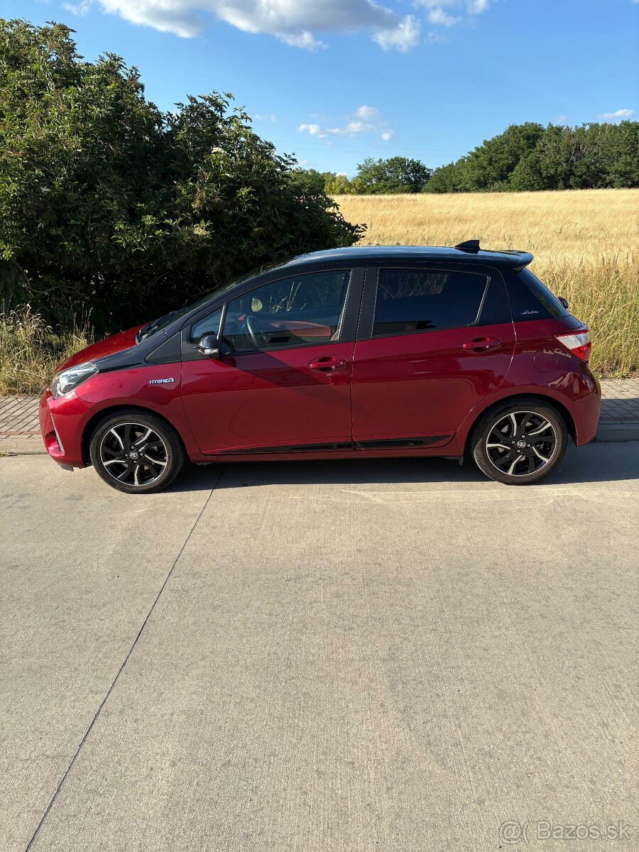 Toyota Yaris hybrid Selection 39000km - 4