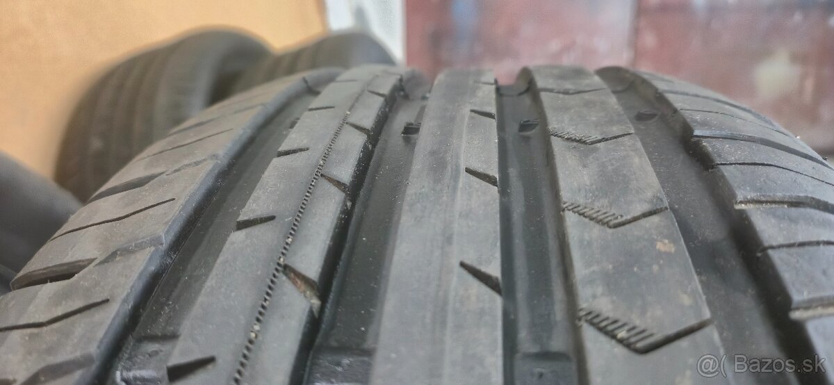 Letné Continental 225/55R17Y 4ks - 4