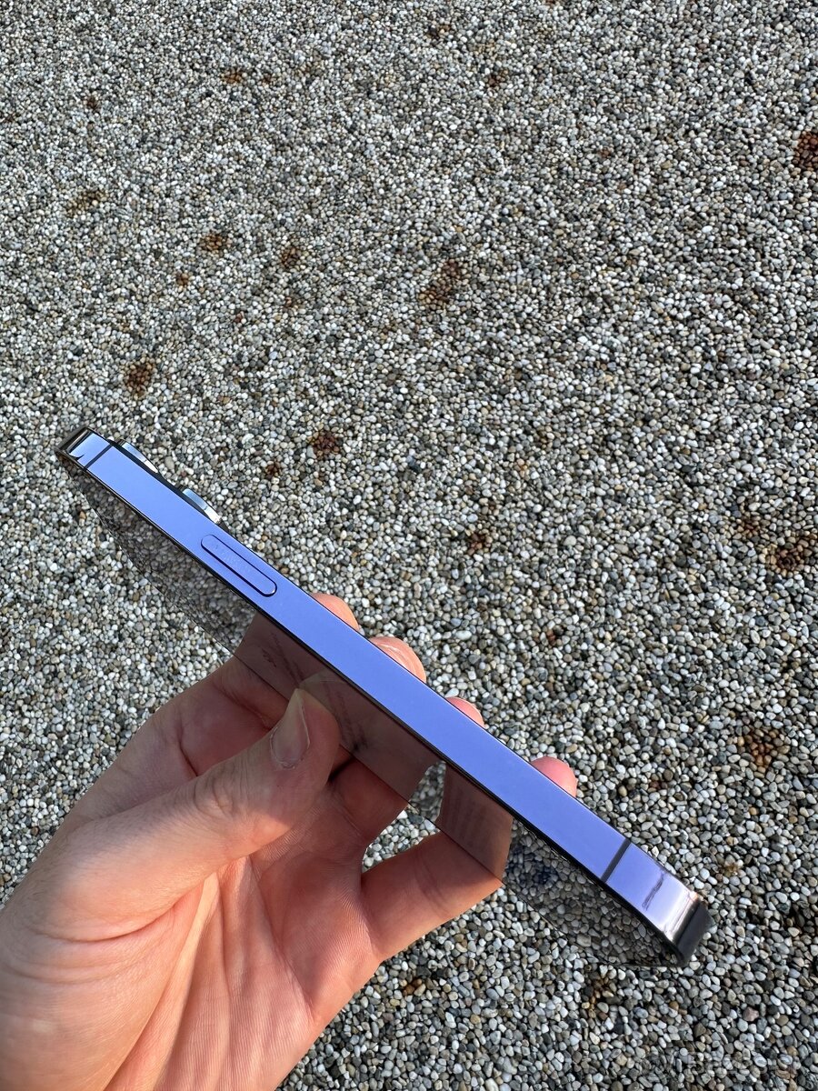 IPhone 14 Pro - baterie 100% purple - 4