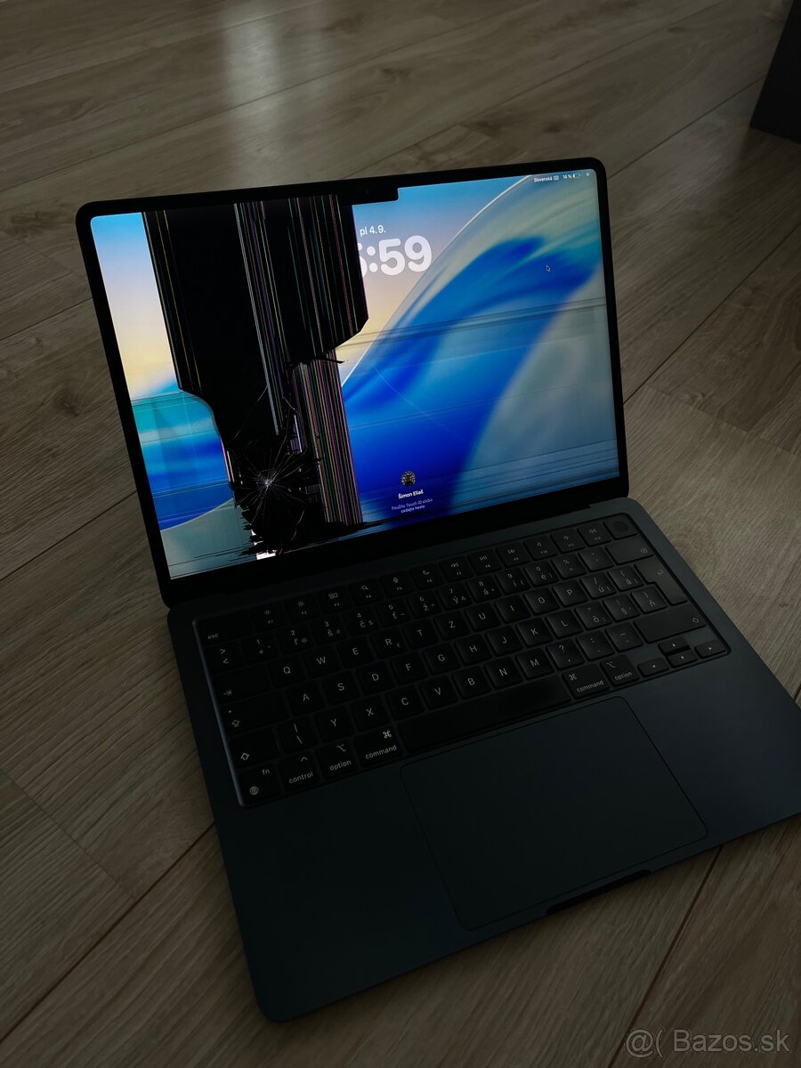 MacBook air m2 - 4