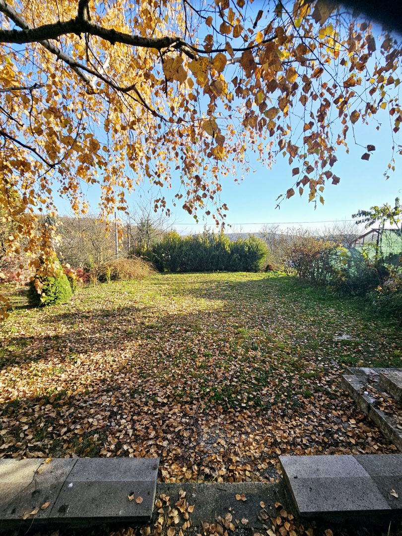 Rezervované Na predaj murovaná dvojpodlažná chata, Čermel, K - 4