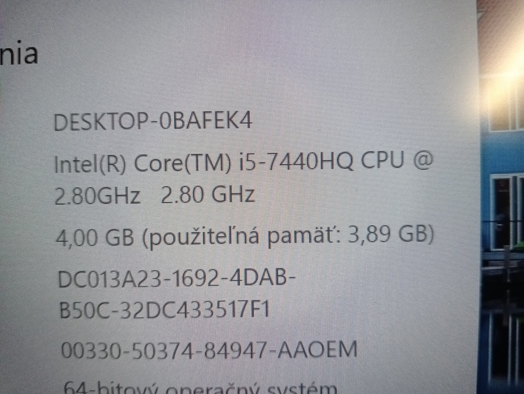 predám DELL LATITUDE 5480 ,WINDOWS 10 , Intel i5 7440HQ - 4