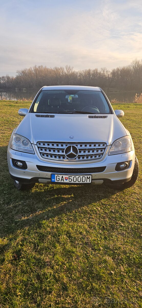 Mercedes ML - 4