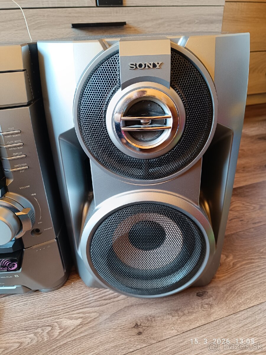SONY MHC-BX5...2x95W RMS - 4