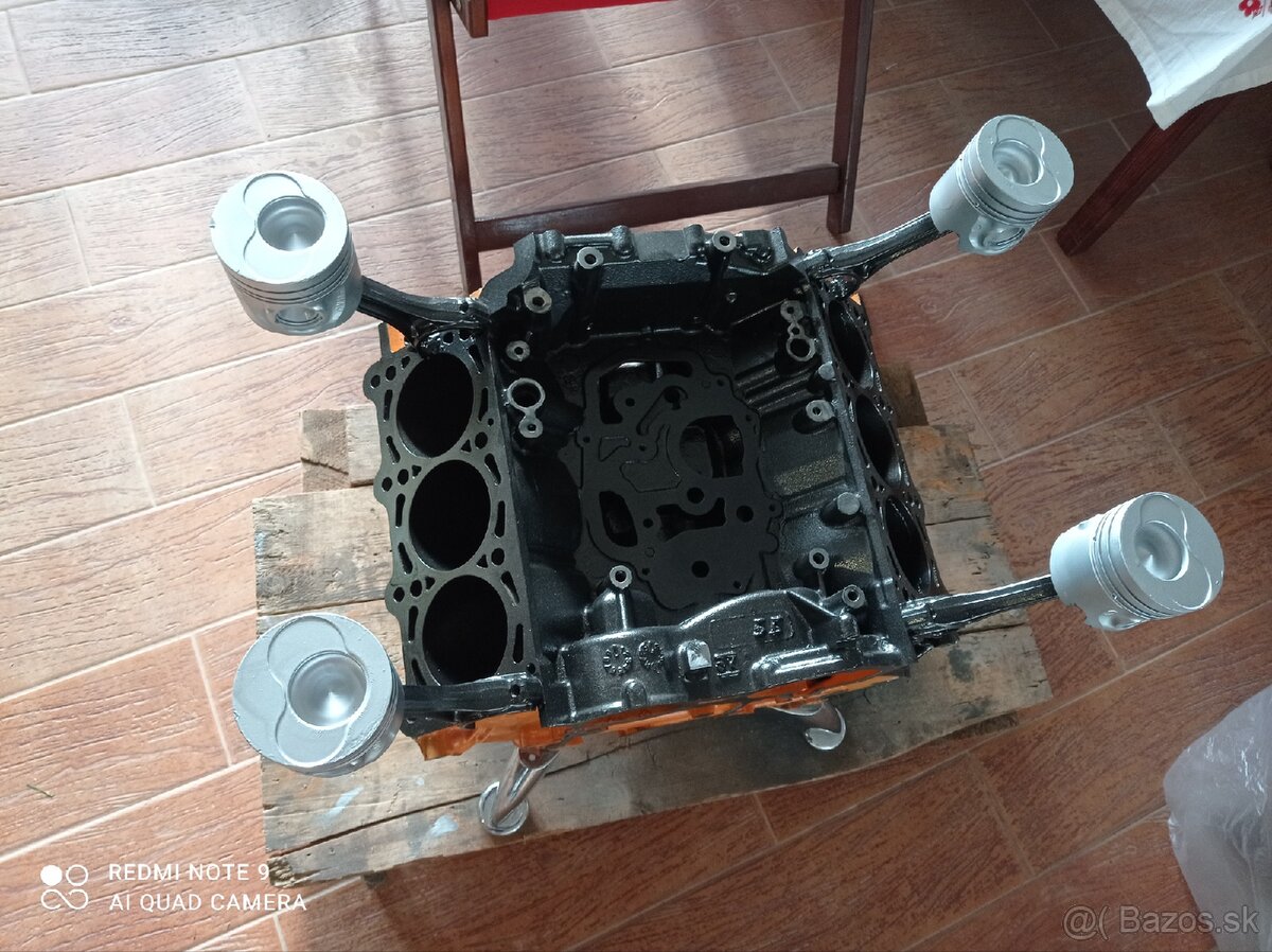 Stol z motoru audi v6 - 4