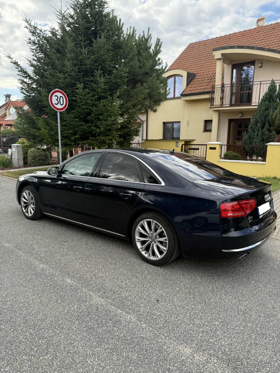 AUDI A8 4,2TDI - 4