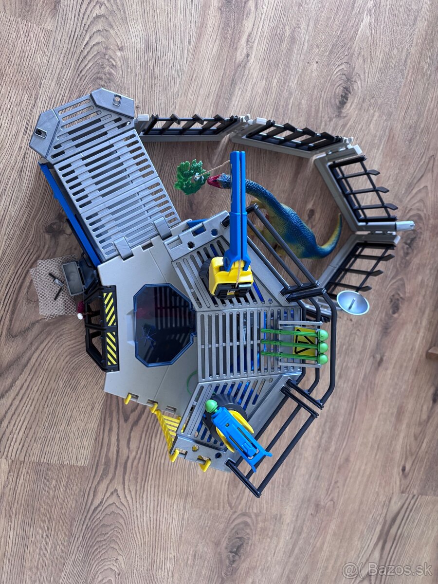 Veľká dinosauria výskumná stanica - 4