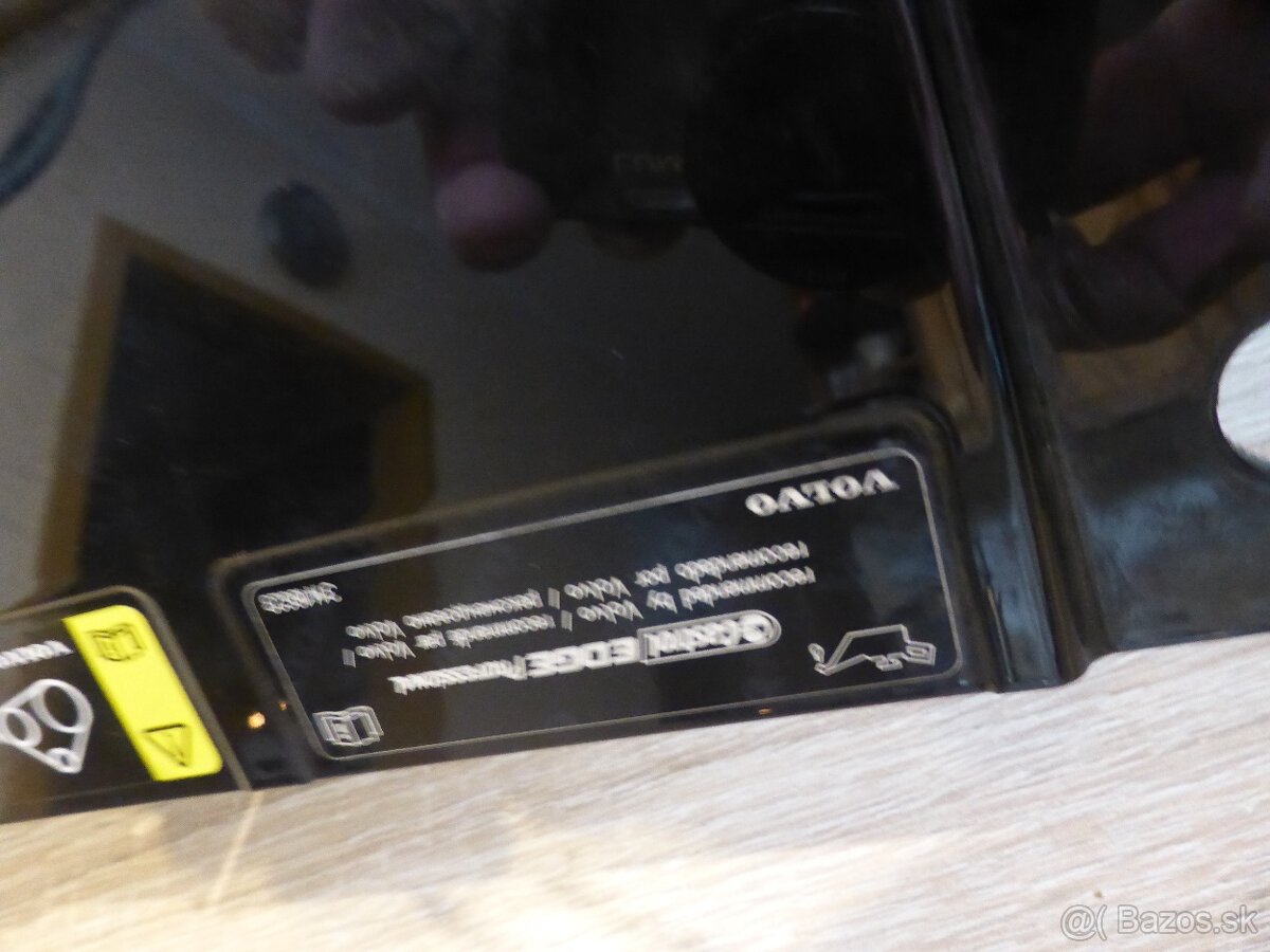 VOLVO XC 60 originálna mriežka chladiča - gril - 4