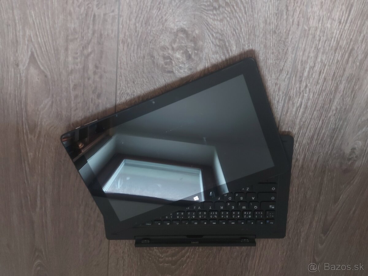 Predám Trekstor SurfTab Twin 11.6 (Windows tablet / 2v1) - 4