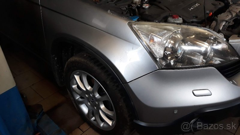 Honda CR-V III 2,2 i - 4