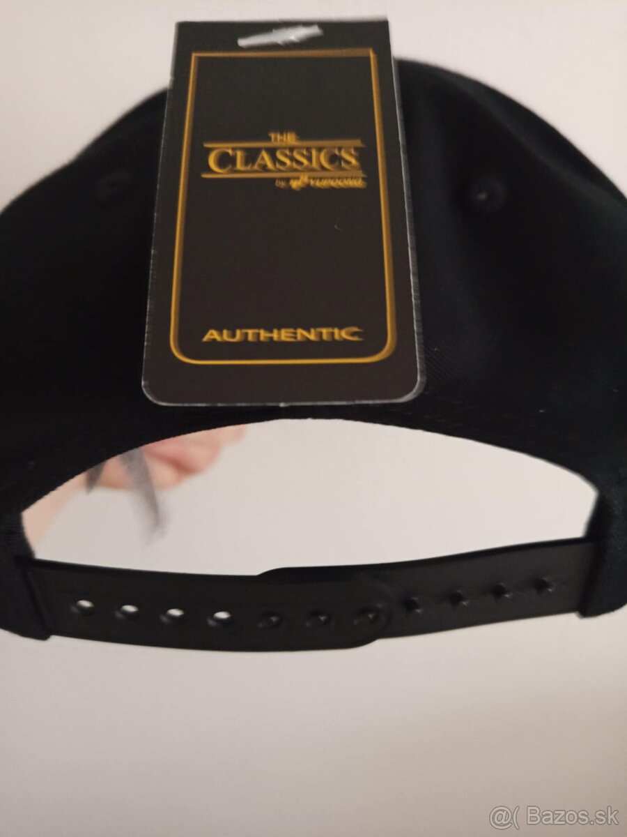 Čierna šiltovka - 4