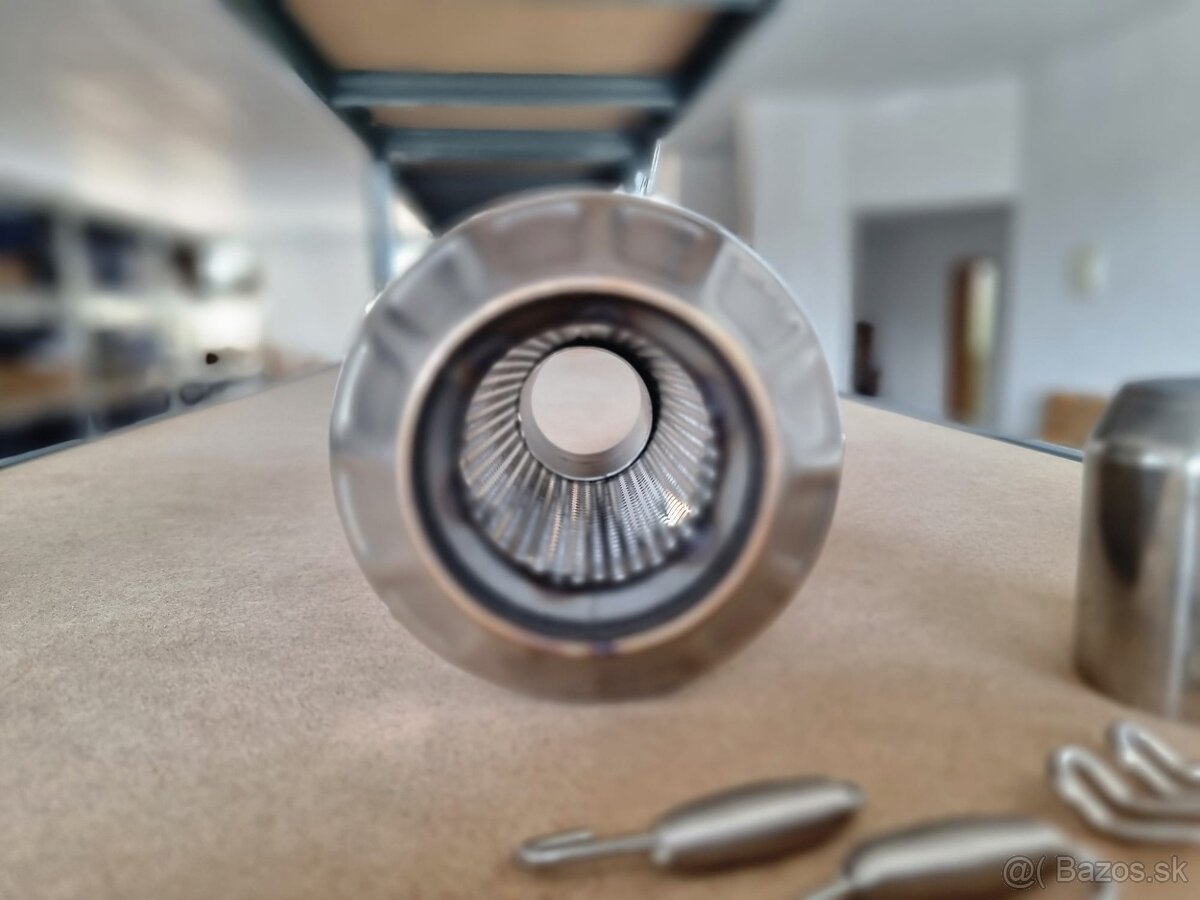 Nová koncovka s logom Akrapovic - 4