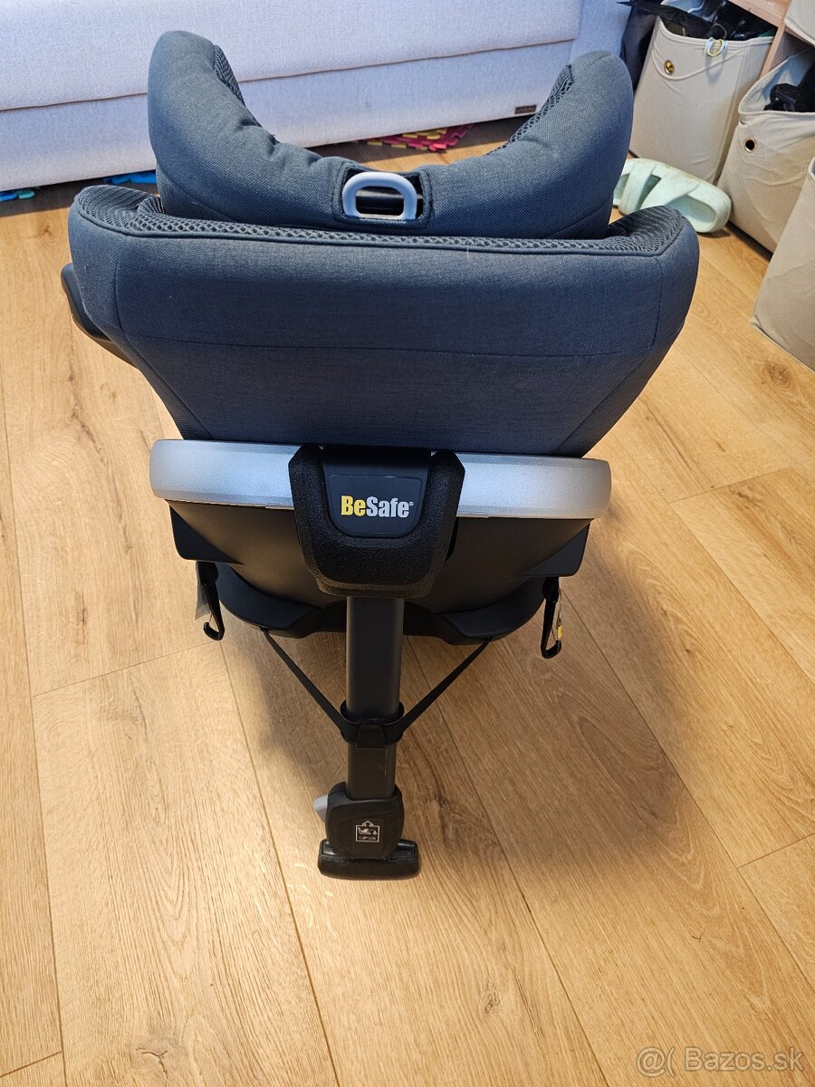 Autosedačka BeSafe IzI Stretch Anthracite Mesh - 4