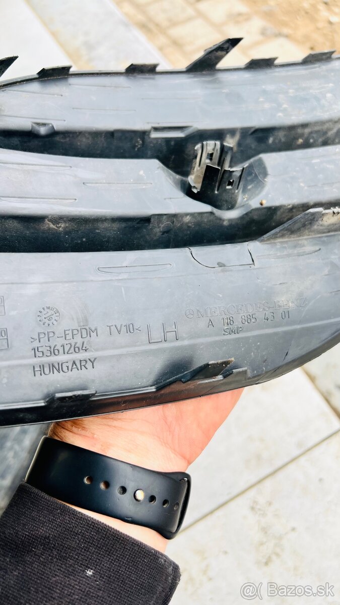 Predám kryt nárazníka Mercedes - 4