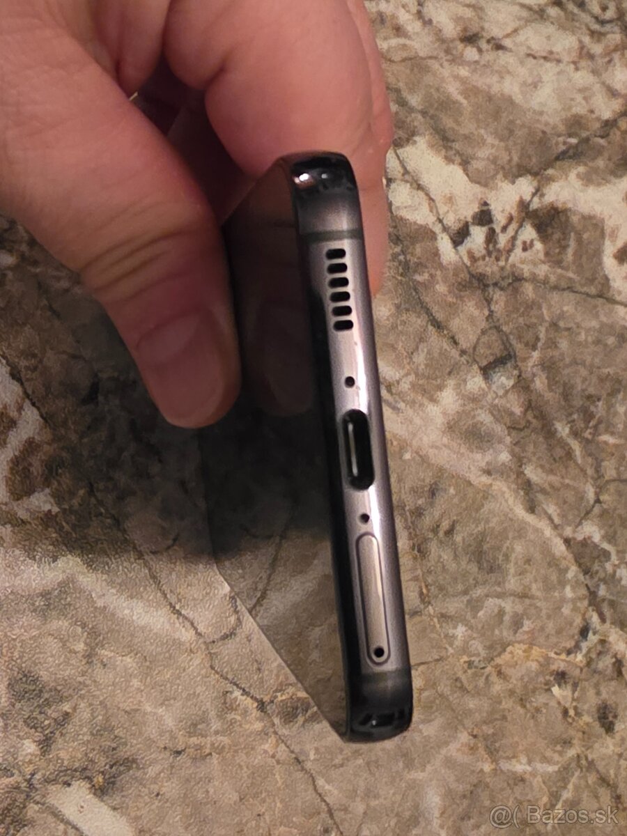 predám Samsung S23 8/256GB - 4