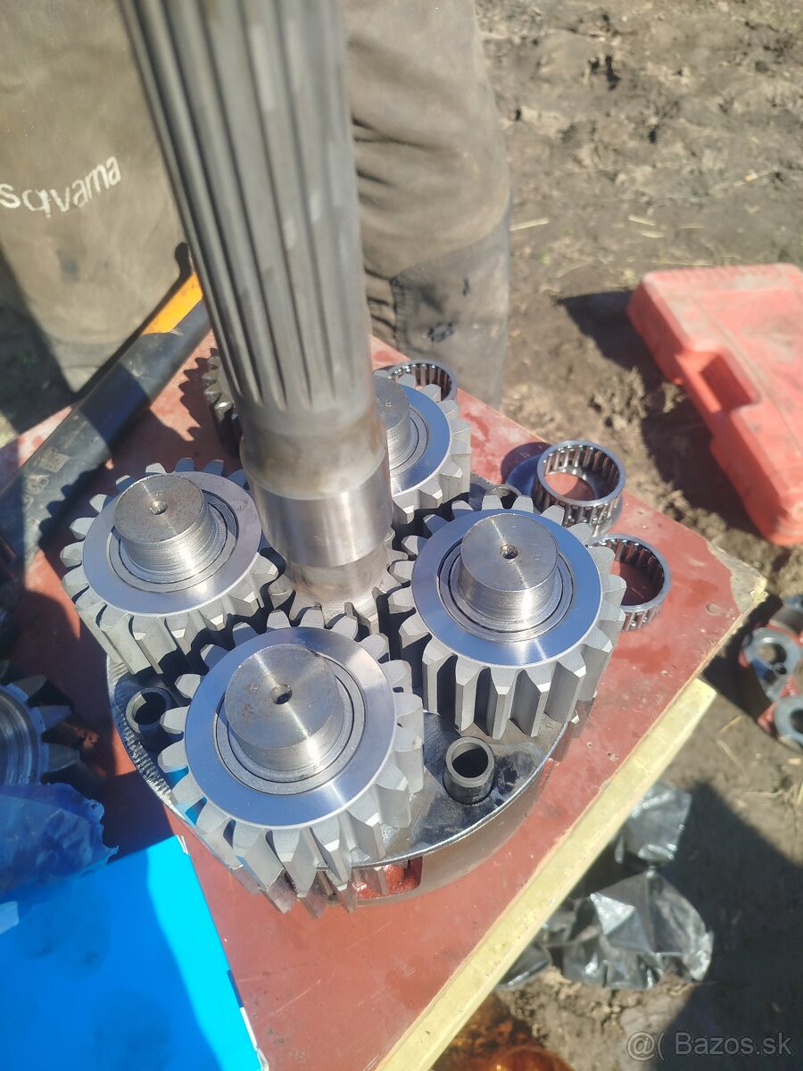 Predám vyvážacku timberjack 810b - 4