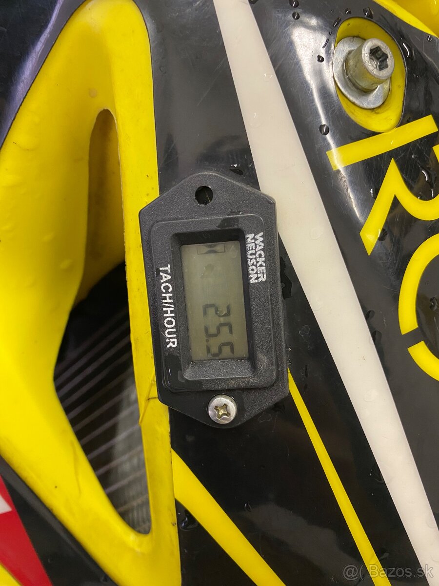Suzuki rm250