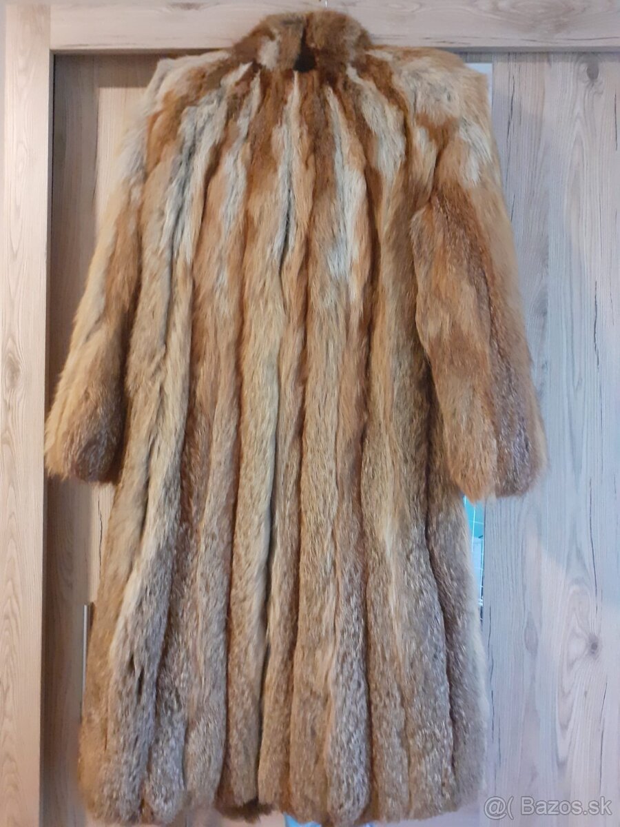 Elegantný kožuch z pravej líšky - 4