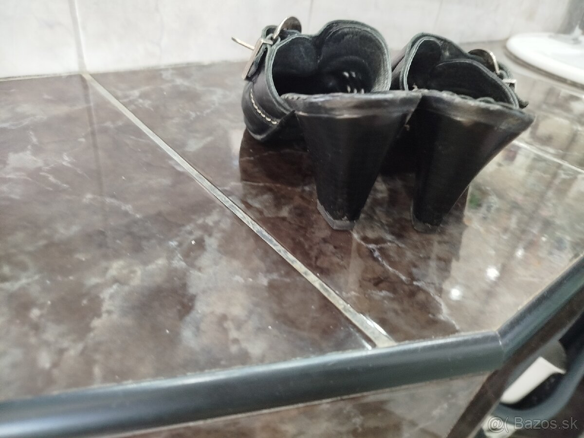 Kožené šľapky - 4